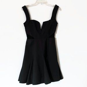 Summer dress with open sides